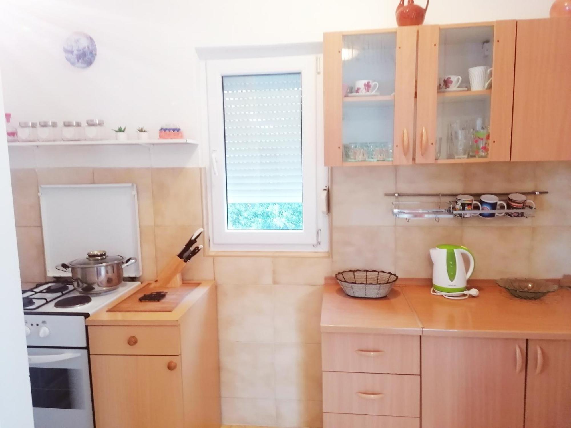 Apartman Volarevic Donji Karin Exteriör bild