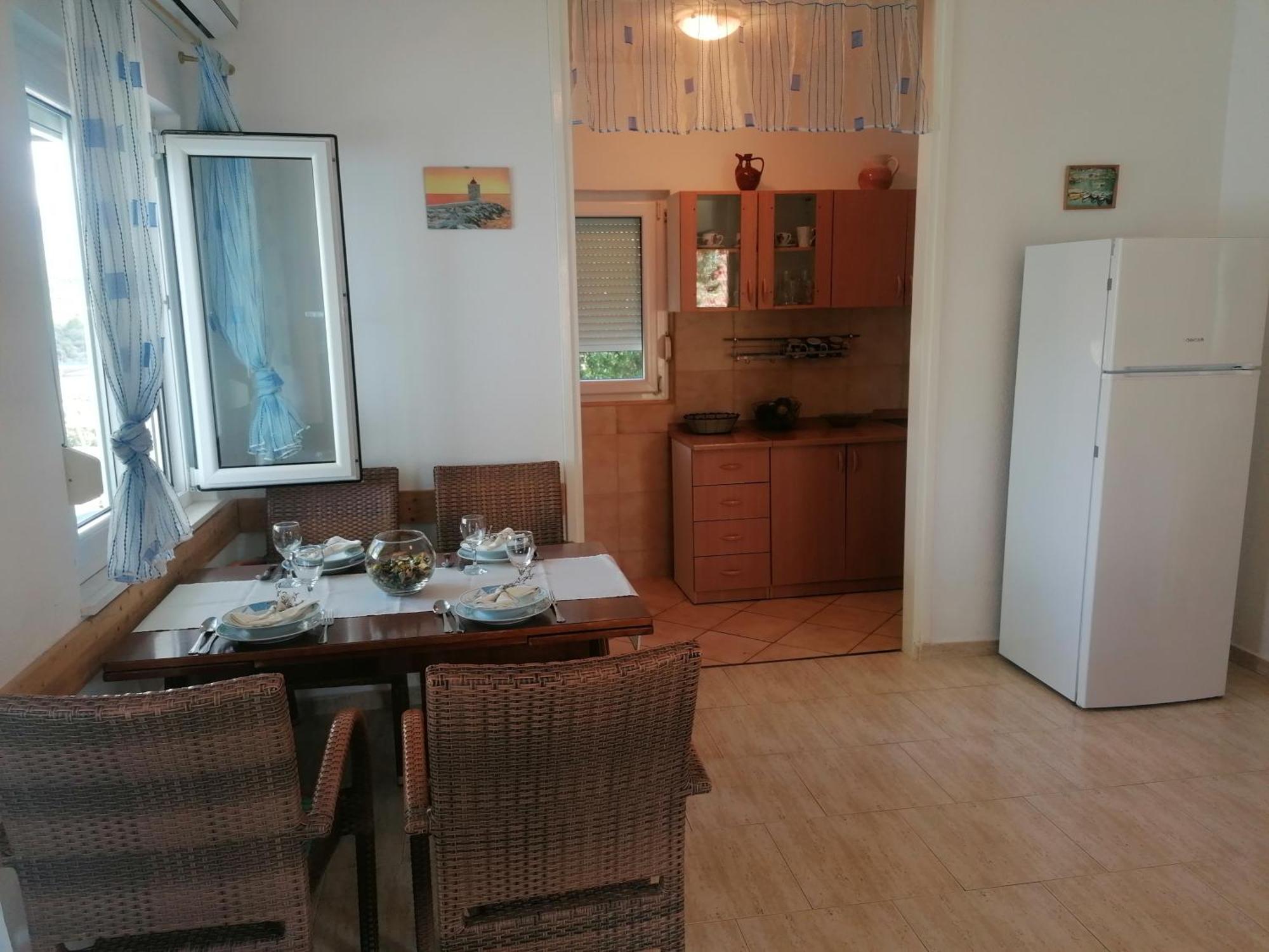Apartman Volarevic Donji Karin Exteriör bild